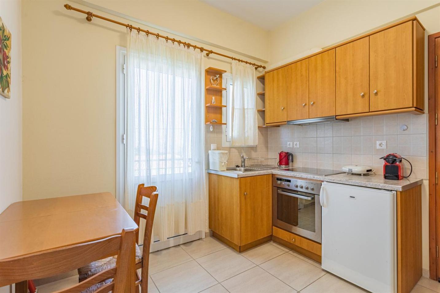 Vasiliki Apartments Stoúpa Exterior photo